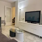 Superbe 3 Pieces Pres Du Port De Nice