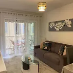 Superbe 3 Pieces Pres Du Port De Nice