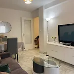 Superbe 3 Pieces Pres Du Port De Nice