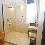 Luxury Flat Beachfront * Nice