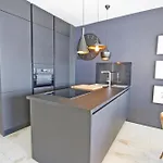 Apartment Luxury Flat Beachfront