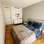 Apartment Super - A 5 Min A Pieds ! *