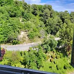 Private Room-1 In Hannana Apartment- 2 Min Walk To Tram 12 Min To Nice Train Station 15 Min To Massena Place