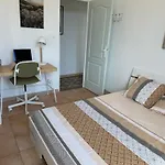 Maison De Ville A Nice Ouest Dans Propriete Arboree