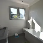 Superbe Piscine Proche Et Au Calme Villa *