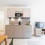 Appartement 2P Renove Avec Terrasse Au Port De Nice