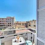 Nestor&Jeeves - Gioffredo Bello - Central - Near Beach