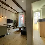 Bel Appartement Climatise 2 Pieces Au Port De Nice
