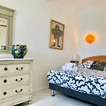 Palais Hongran De Fiana