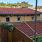 Historic Bright And Beautiful Apartment In Old Nice With Castle Hill View