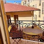 Massena Street, 2 Rooms Balcony