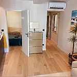 Massena Street, 2 Balcony Apartment *
