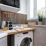 Smolett - Superb Studio Suite Downtown W Ac