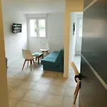 Apartment Grand Appartement, 2 Ou 3 Ou 4 Pieces, Tramway Sur Place, Proche Gare Sncf St Augustin 900 Metre , Aeroport 1200 Metre, Ou Allianz Riviera 10 Min, Palais Nikaia 2 Min , Supermarche Sur Place, Parking Possible Si Disponible Ou Payant A 1000 Metr