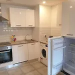 Grand Appartement, 2 Ou 3 Ou 4 Pieces, Tramway Sur Place, Proche Gare Sncf St Augustin 900 Metre , Aeroport 1200 Metre, Ou Allianz Riviera 10 Min, Palais Nikaia 2 Min , Supermarche Sur Place, Parking Possible Si Disponible Ou Payant A 1000 Metr Apartment