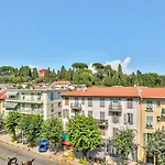 Stunning 1 Bedroom Flat With Terrace At Nice