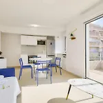 T2 Avec Terrasse Et Parking Prive Au Coeur De Nice