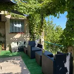 L'oustalet Apartment