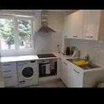 Grand Appartement, 2 Ou 3 Ou 4 Pieces, Tramway Sur Place, Proche Gare Sncf St Augustin 900 Metre , Aeroport 1200 Metre, Ou Allianz Riviera 10 Min, Palais Nikaia 2 Min , Supermarche Sur Place, Parking Possible Si Disponible Ou Payant A 1000 Metr *