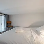 Amazing Location ! - Beach Front