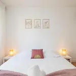 Large 2 Bdr Close To The Balcony & Garage Apartment Nice