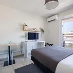Aparthotel Student Factory