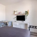 Student Factory Aparthotel 3*