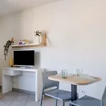 Student Factory Aparthotel 3*