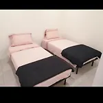 Grand Appartement, 2 Ou 3 Ou 4 Pieces, Tramway Sur Place, Proche Gare Sncf St Augustin 900 Metre , Aeroport 1200 Metre, Ou Allianz Riviera 10 Min, Palais Nikaia 2 Min , Supermarche Sur Place, Parking Possible Si Disponible Ou Payant A 1000 Metr