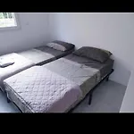 Grand Appartement, 2 Ou 3 Ou 4 Pieces, Tramway Sur Place, Proche Gare Sncf St Augustin 900 Metre , Aeroport 1200 Metre, Ou Allianz Riviera 10 Min, Palais Nikaia 2 Min , Supermarche Sur Place, Parking Possible Si Disponible Ou Payant A 1000 Metr