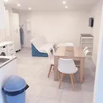 Grand Appartement, 2 Ou 3 Ou 4 Pieces, Tramway Sur Place, Proche Gare Sncf St Augustin 900 Metre , Aeroport 1200 Metre, Ou Allianz Riviera 10 Min, Palais Nikaia 2 Min , Supermarche Sur Place, Parking Possible Si Disponible Ou Payant A 1000 Metr Apartment Nice