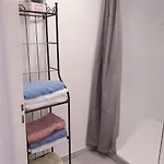 Grand Appartement, 2 Ou 3 Ou 4 Pieces, Tramway Sur Place, Proche Gare Sncf St Augustin 900 Metre , Aeroport 1200 Metre, Ou Allianz Riviera 10 Min, Palais Nikaia 2 Min , Supermarche Sur Place, Parking Possible Si Disponible Ou Payant A 1000 Metr Nice