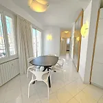 Sea Front Penthouse Cote D Azur Apartment *