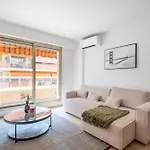 Near Old Town And Apartment Fully Renovated