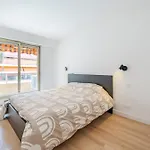 Apartment Near Old Town And Fully Renovated