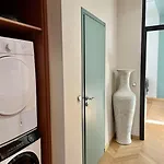 Vera Apartment