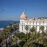 Extraordinaire Grand Au Centre 6 Minutes A Pied De La Et L'hotel Negresco