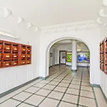 Gorgeous Oceanfront Apartment Promenade