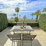 Gorgeous Oceanfront Promenade