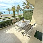 Gorgeous Oceanfront Promenade Apartment