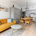 Happyfew La Promenade 53 Apartment