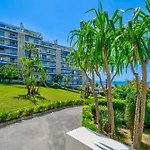 Port De Nice, Charmant Studio