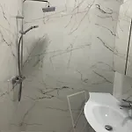 Apartment Long Nearby Mariottes H Town Nice