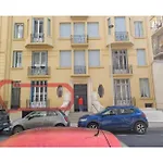 Extraordinaire Grand Studio Au Centre 6 Minutes A Pied De La Plage Et L\'Hotel Negresco