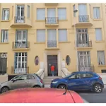 Extraordinaire Grand Studio Au Centre 6 Minutes A Pied De La Plage Et L\'Hotel Negresco