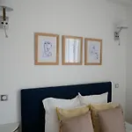 Apartment Days Promenade *