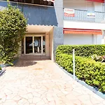 L54 1Bdr Promenade Sea View Ac & Balcony