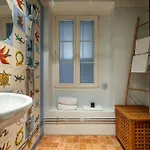 Apartment 2 Bdr With Independent - Old Town Nice
