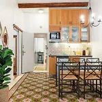 2 Bdr With Independent - Old Town * Nice
