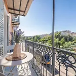 Apartment 2 Bdr Panoramic View On Gardens *